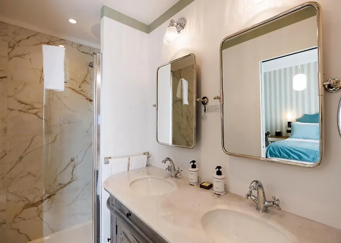 Villa Edmond Hôtel&Spa - Maison Blanche Bièvres